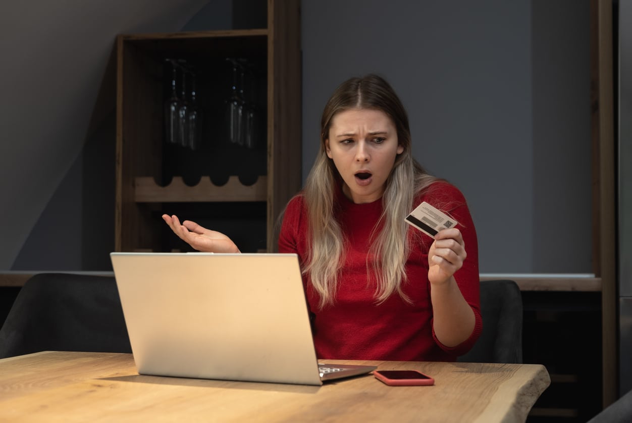 Credit Reports: The Difference Between Delinquency and Derogatory Payments