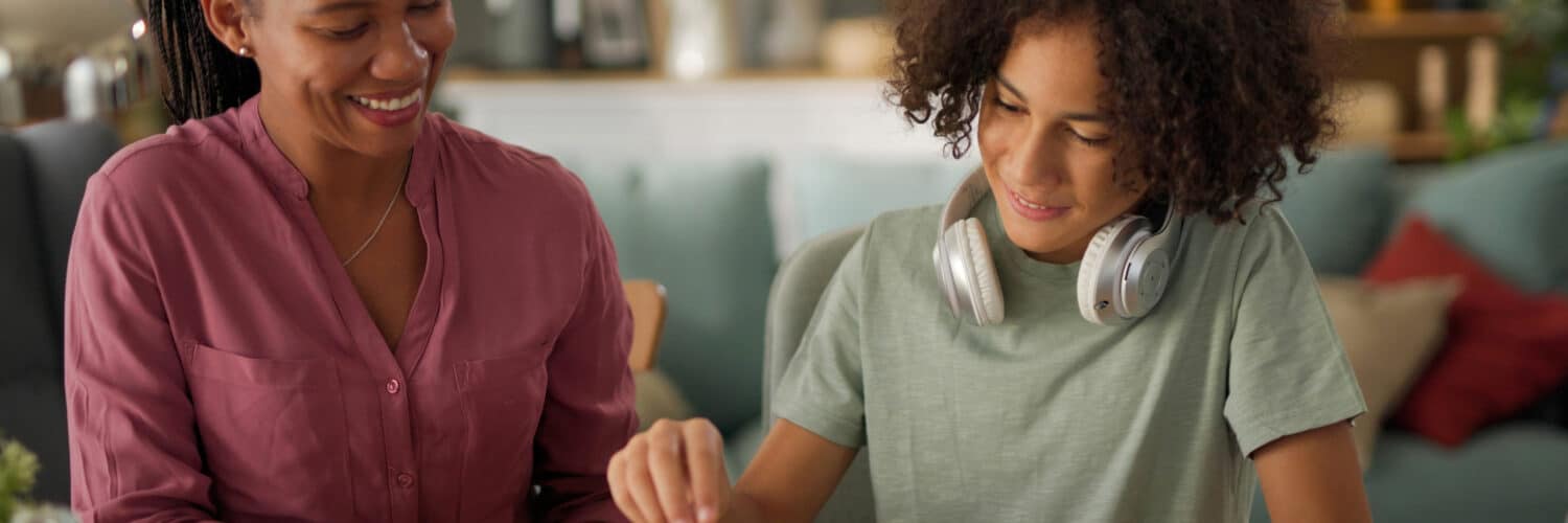 Good Money Habits to Teach Your Teen